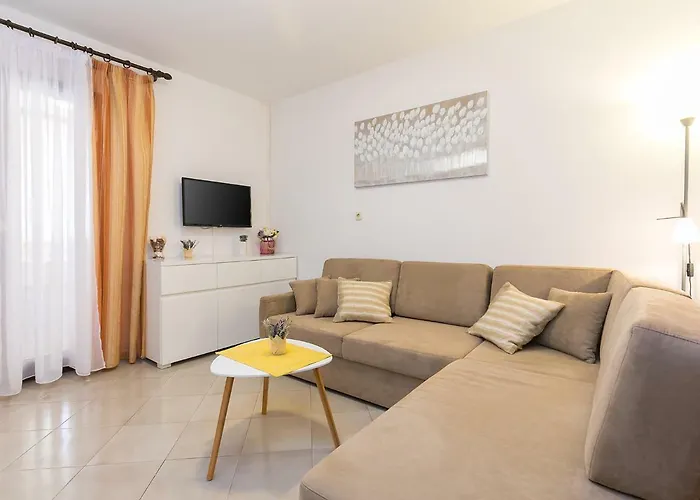 Apartment Vita アパート