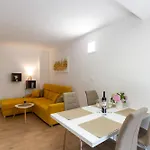 Apartment Vita Apartman