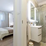 Apartment Vita Apartman *